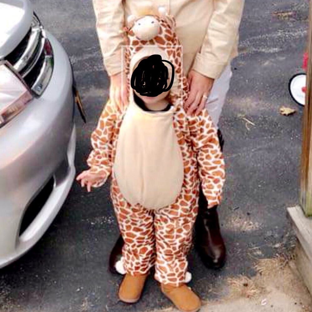 Giraffe costume